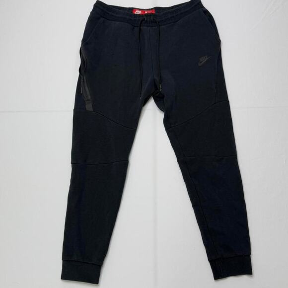 Nike Black Joggers Men’s Size M Red Tag Fleece Pants Swoosh Streetwear - Picture 1 of 7